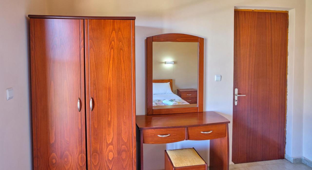 Theodora Apartments Agios Stefanos Corfu Agios Stefanos Avliotes  Buitenkant foto