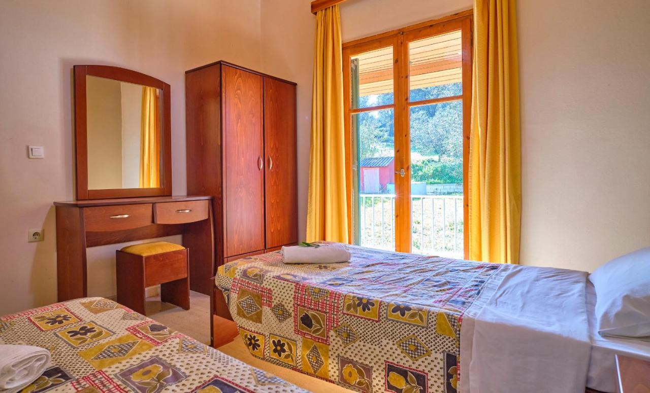 Theodora Apartments Agios Stefanos Corfu Agios Stefanos Avliotes  Buitenkant foto